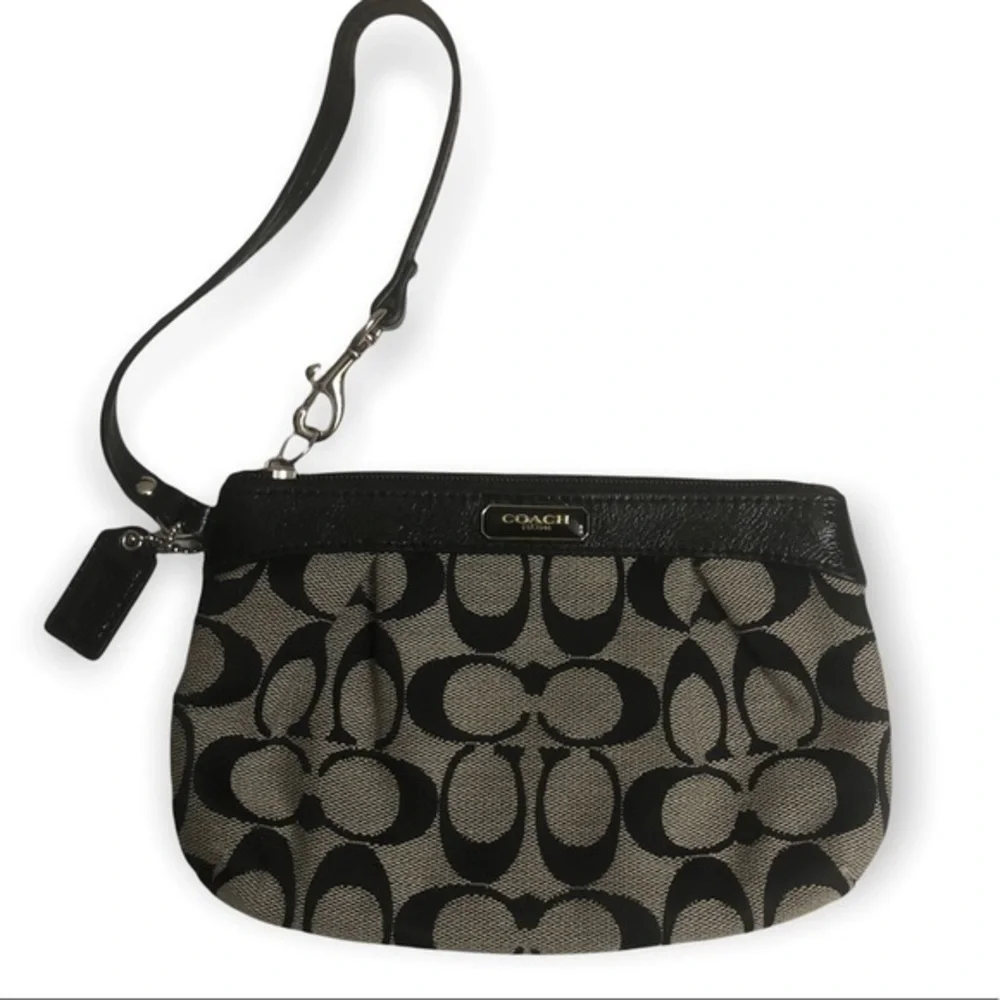 Coach signature c black gray wristlet bag